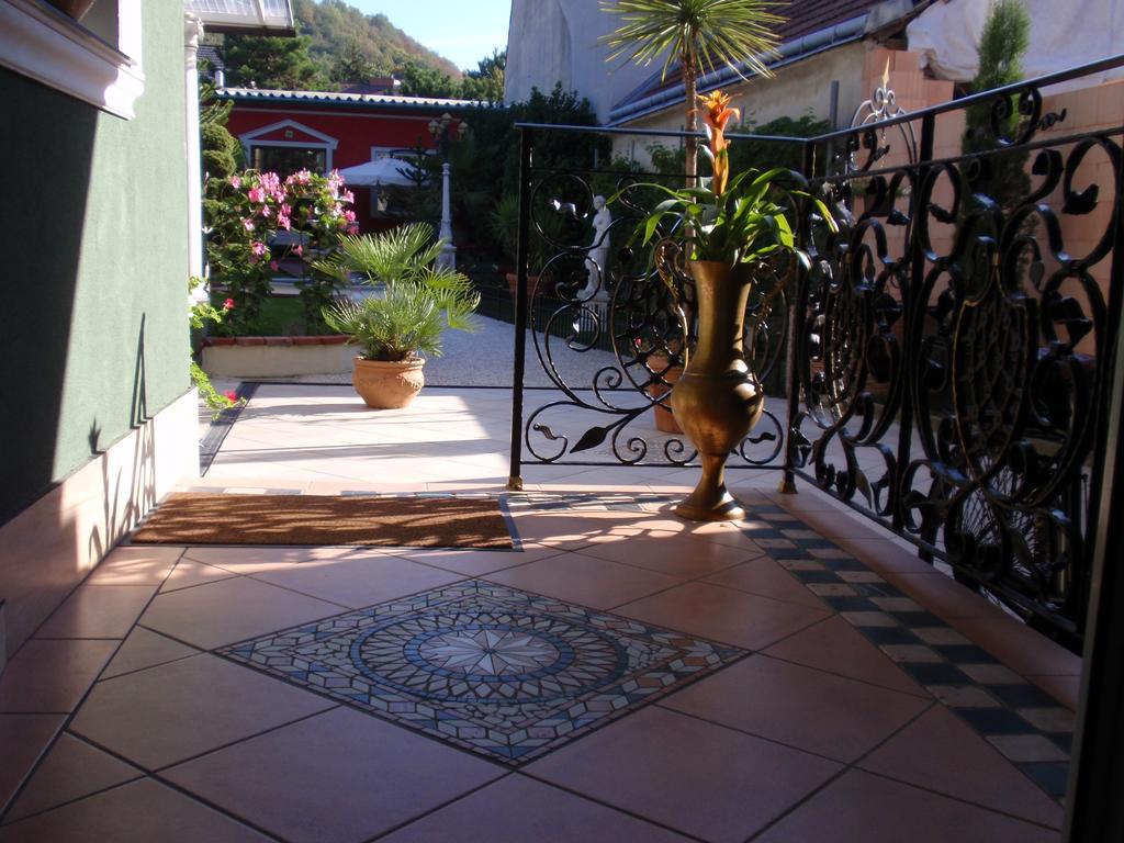 Villa-Angelina Langenzersdorf Exterior photo